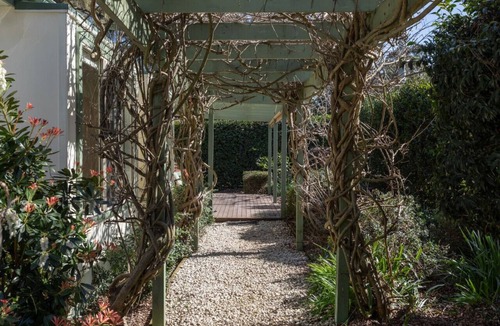 Windermere Cottage | Olive's Cottage - Superb Tamar Views