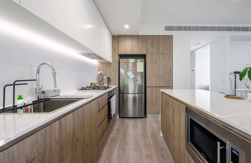 Lidcombe Apartment | Olympic Park/Excellent view/2Br/By Train/Shopping