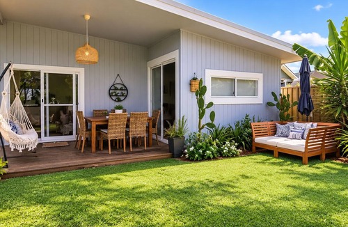 Umina Beach House | Once Upon A Tide — Walk to the Beach, Find a Place to Hide.