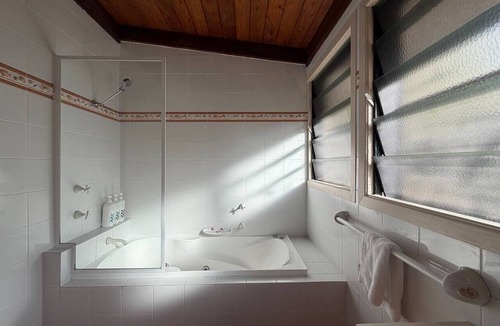 Ormiston House | Ormiston Bayside Family Stay with Private Pool