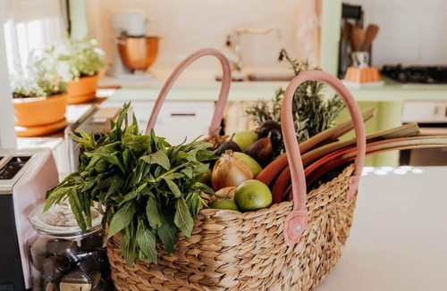 Bundanoon Cottage | Osborn Retreat - Cosy Cottage & Magical Garden