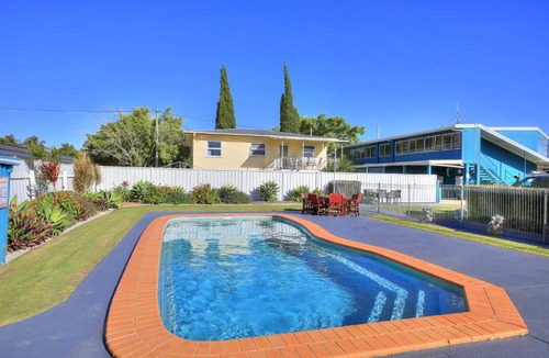 Bundaberg West Hotel | Oscar Motel