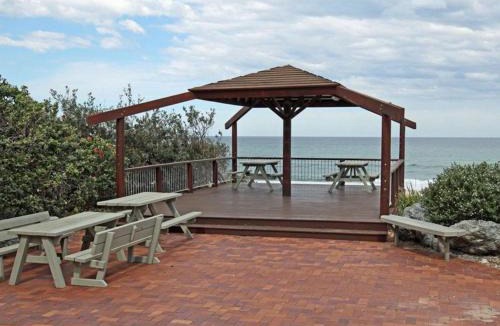 Dunbogan House | Oystercatcher