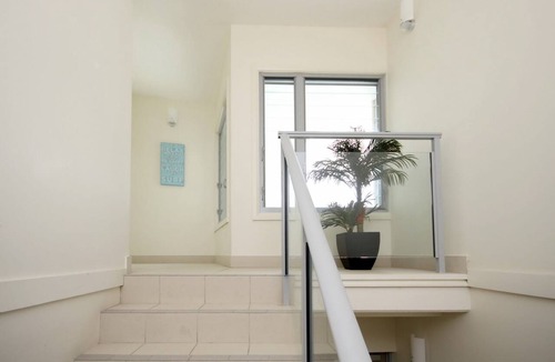 Salamander Bay Apartment | Pacific Blue 258 Salamander Bay with Resort Pool