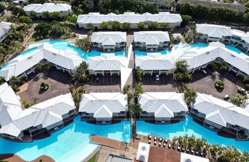 Salamander Bay Apartment | Pacific Blue Unit 175 Dual Swim Up A