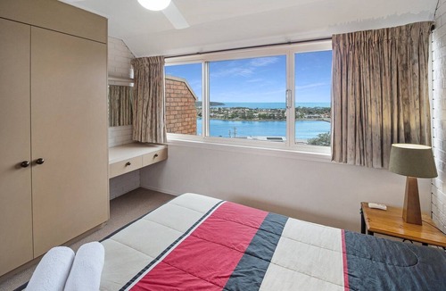 Merimbula Cabin | Pacific Heights - Standard Apartment