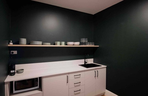 North Hobart Apartment | Palfreymans Arcade | Central NoHo 1 Bed Apartment - 3