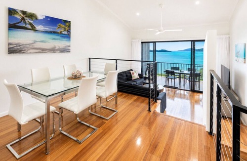 Hamilton Island Apartment | Panorama 3 & Free Buggy - Hamilton Island