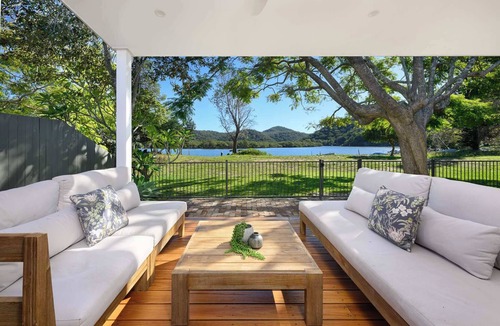 Patonga House | Panoramic Water Views, 4-Bed Patonga Retreat