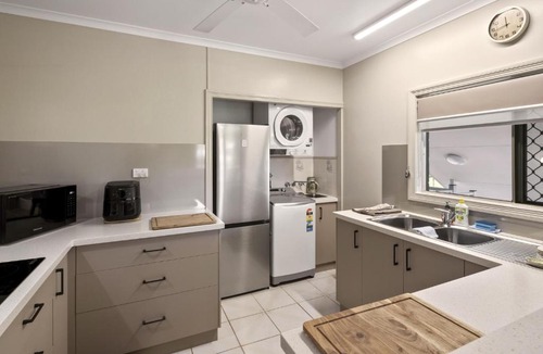 Belvedere Apartment | Peaceful 2-Bedroom Property in Belvedere
