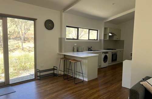 Adelaide Cabin | Peaceful Country Studio Escape with Horses, Wildlife Views & Slow Mornings in South Australia, Australia