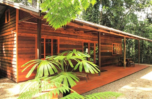 Diwan Cabin | Peaceful Creekside Cabin Rental near Port Douglas, Queensland