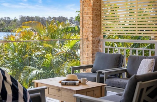 Lake Cathie House | Pelican’s Rest - Pool, beach, aircon