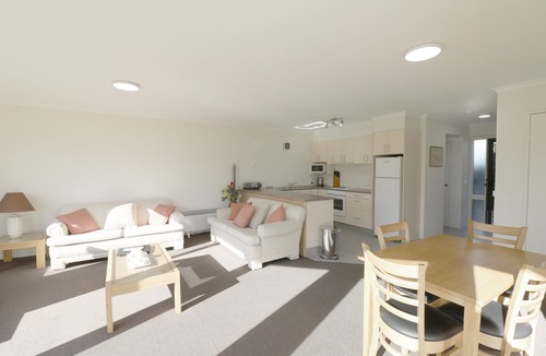 Merimbula Apartment | Pelican Waters Unit 1, ground level accommodation