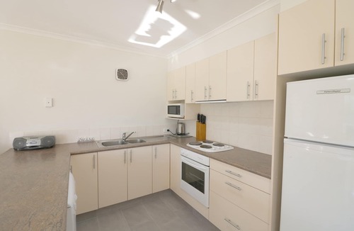 Merimbula Apartment | Pelican Waters Unit 1, ground level accommodation