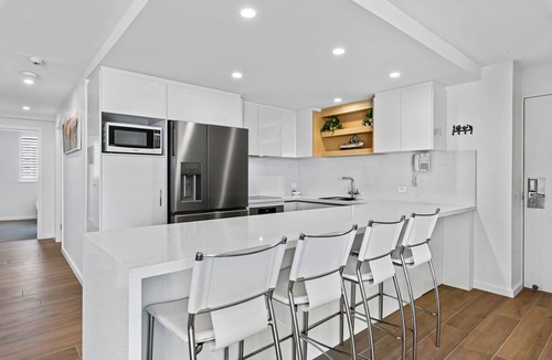 Mooloolaba Apartment | Peninsular Beachfront Resort