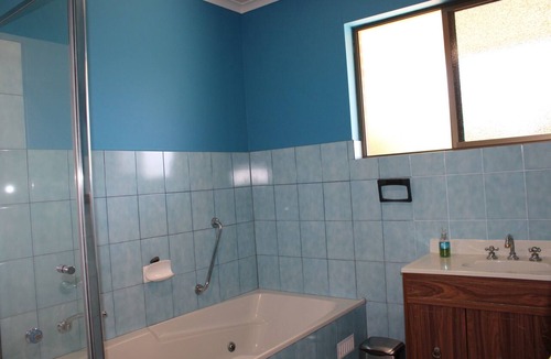 Willunga Other | Perfect for a retreat or a short stay. Spacious living with clean fresh air.