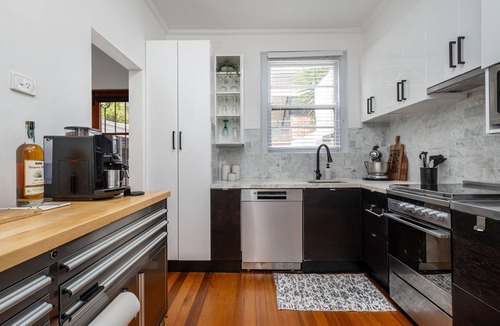 Prahran House | Pet Friendly - Deco Days in Prahran