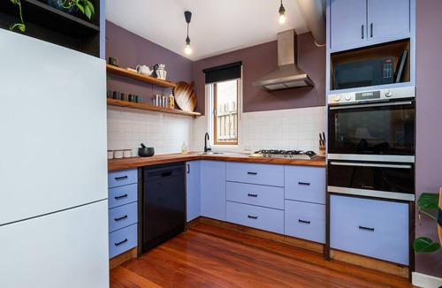 Preston House | Pet Friendly - Little Livingstone - Preston