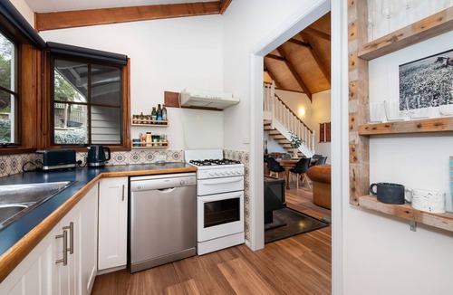 Rye House | Pet Friendly - The Observation Loft at Rye