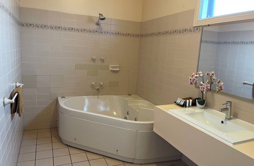 Echuca Hotel | Philadelphia Motor Inn Echuca