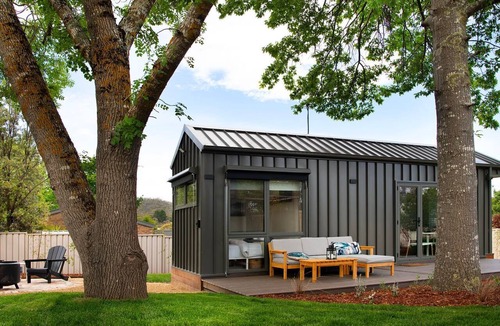 Hepburn House | Piccola Blu Tiny House
