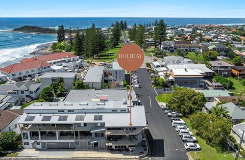 Yamba Apartment | Pilotage 4 - Luxury Ocean and River View Penthouse - Holiday Yamba