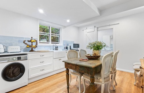 Malua Bay Apartment | Pipis Pretty Point - Couples Retreat