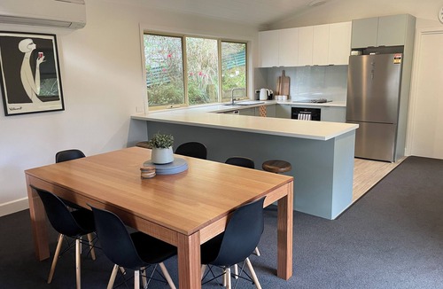 Warburton House | 'Pippa's Place' Family friendly, newly renovated sanctuary atop Mt Little Joe