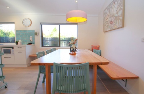 Bright House | Platypus Bend - right on the river