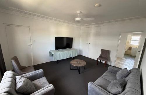 Parramatta Apartment | Plug & Play - Nth Parramatta