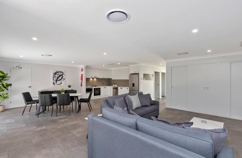 Hillvue Hotel | Plumes a CH Boutique Hotel & Apartments, an Ascend Collection Hotel