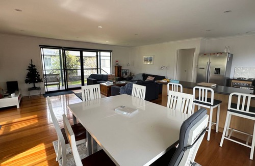 Venus Bay House | Pluto14 - Perfect location in the First Estate of Venus Bay