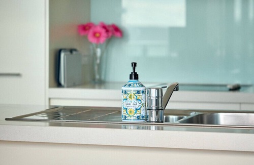 Lorne Apartment | Point Grey - Lorne