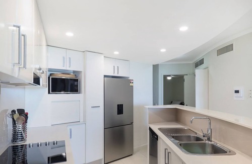 Moffat Beach Apartment | Points North U507 Coastal Views