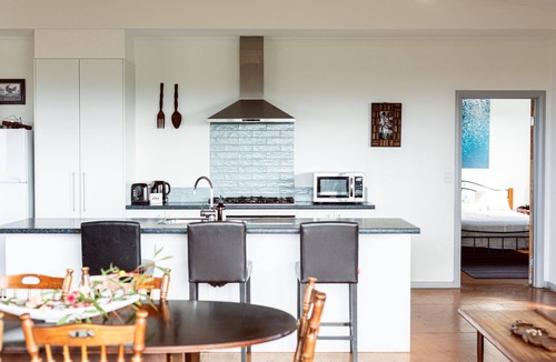 Bremer Bay House | PointviewsnViews to Mt Barron and Bay