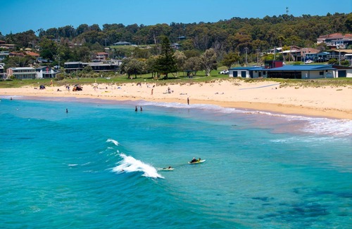 Malua Bay House | Pool Table, Pets & Steps to Beach, Sea-Scape
