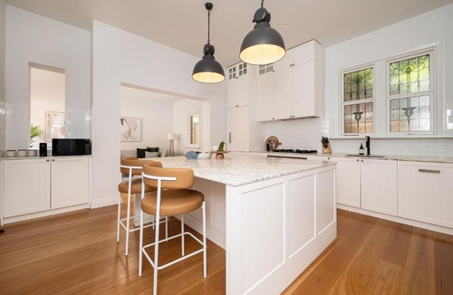 St Kilda House | Poolside at Kindrogan - St Kilda