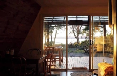 Great Bay House | Poppies homely retreat