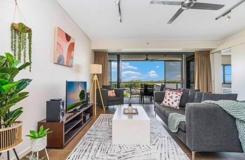 Darwin City Centre Apartment | Popular Waterfront Lagoon Views: great restaurants