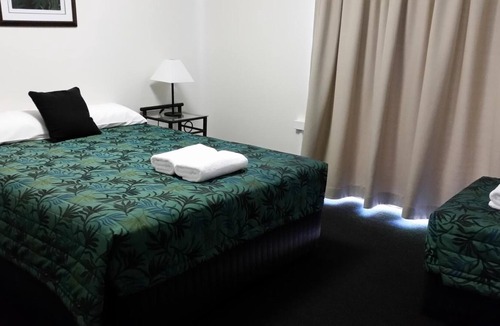 Bowen Hotel | Port Denison Motor Inn