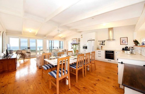 Port Willunga House | PORT WILLUNGA DREAMING a beach front experience