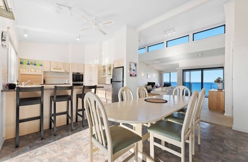 Potato Point House | POTATO GEM- Your next clifftop holiday
