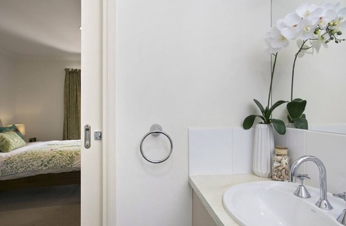 Point Lonsdale House | Private Hideaway - Point Lonsdale