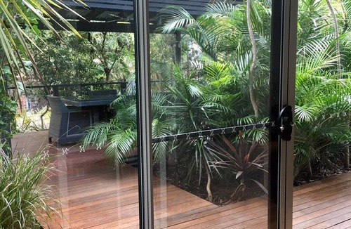 Elizabeth Beach Apartment | Private, modern self-contained studio in Elizabeth Beach