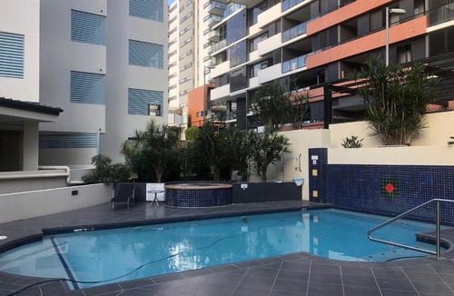 South Brisbane Apartment | Private rooms in A shared Apartment Free Parking
