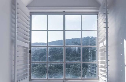 Upper Ferntree Gully House | Puddings Home Mountain View Retreat