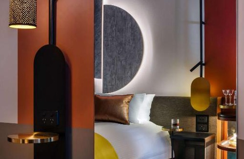 Newcastle Hotel | QT Newcastle