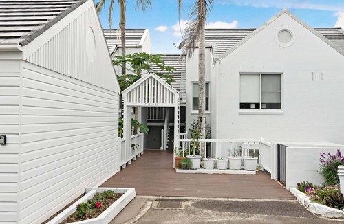 Lennox Head Apartment | Quarterdeck 18 - Beachfront Apartment