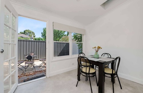 Golden Square House | Quartz Cottage Bendigo